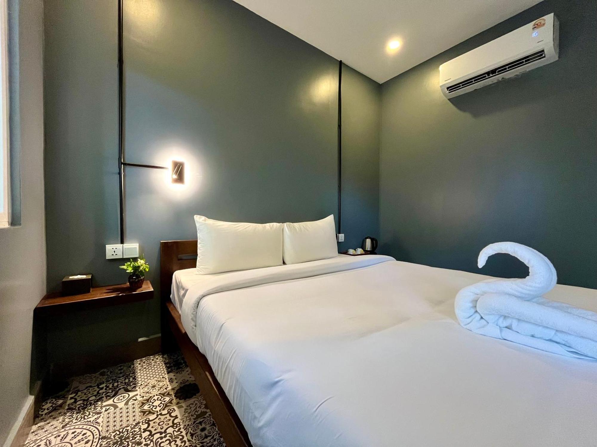 Banyan Tree Hostel Кампот Екстериор снимка