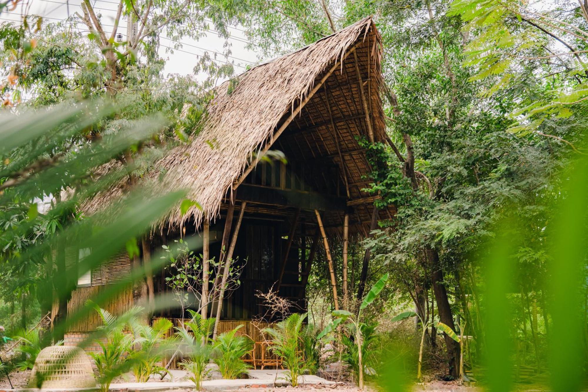 Banyan Tree Hostel Кампот Екстериор снимка