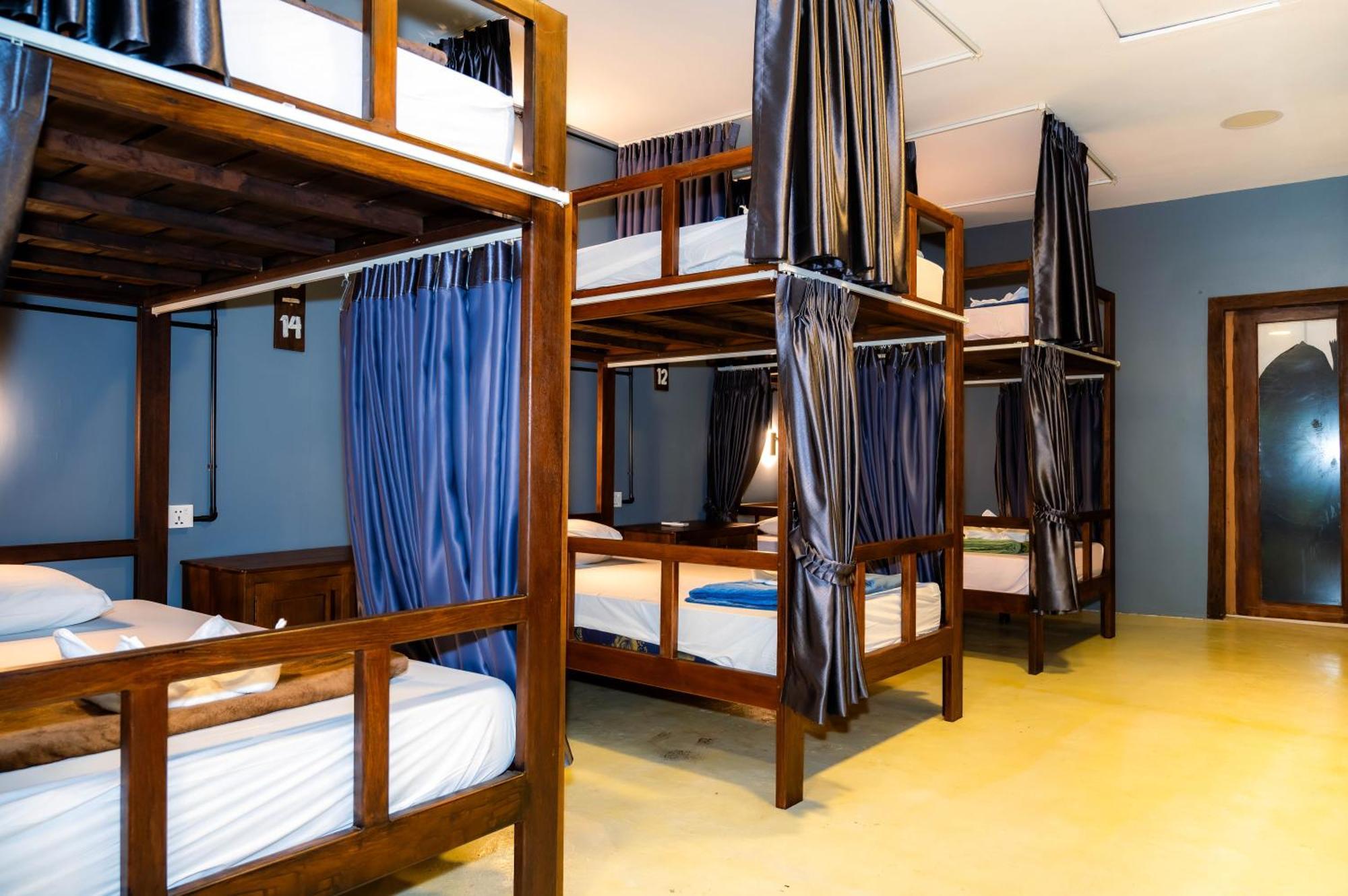 Banyan Tree Hostel Кампот Екстериор снимка